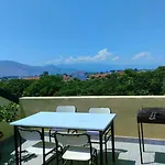 Serenity's Sunset Terrace Ferienhaus Shkodra