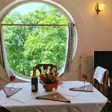 Serenity's Sunset Terrace 펜션 Shkodër