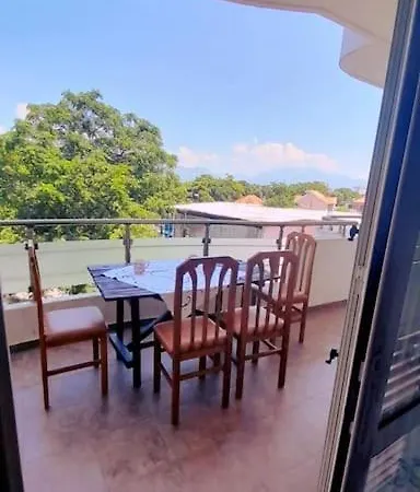 Serenity's Sunset Terrace 펜션 *