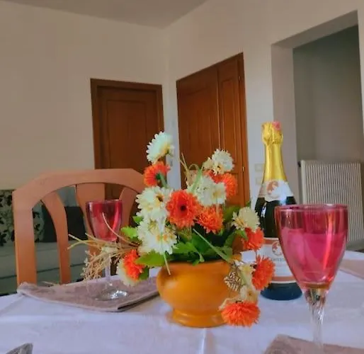 Serenity's Sunset Terrace 度假居 Shkodër